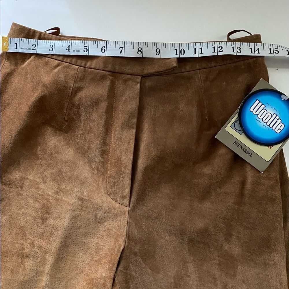 Bernardo Tan Real Suede Pants Size 8 New with tags - Picture 10 of 16